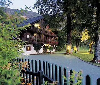 Romantik Hotel Die Gersberg Alm Ueber Salzburg Mit Outdoorpool